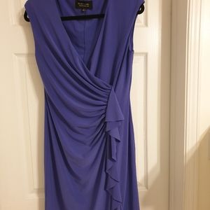 Elegant cocktail dress with slimming silhouette